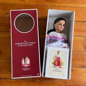 American Girl- Josefina Montoya NIB 35th Anniversary Edition w/ book